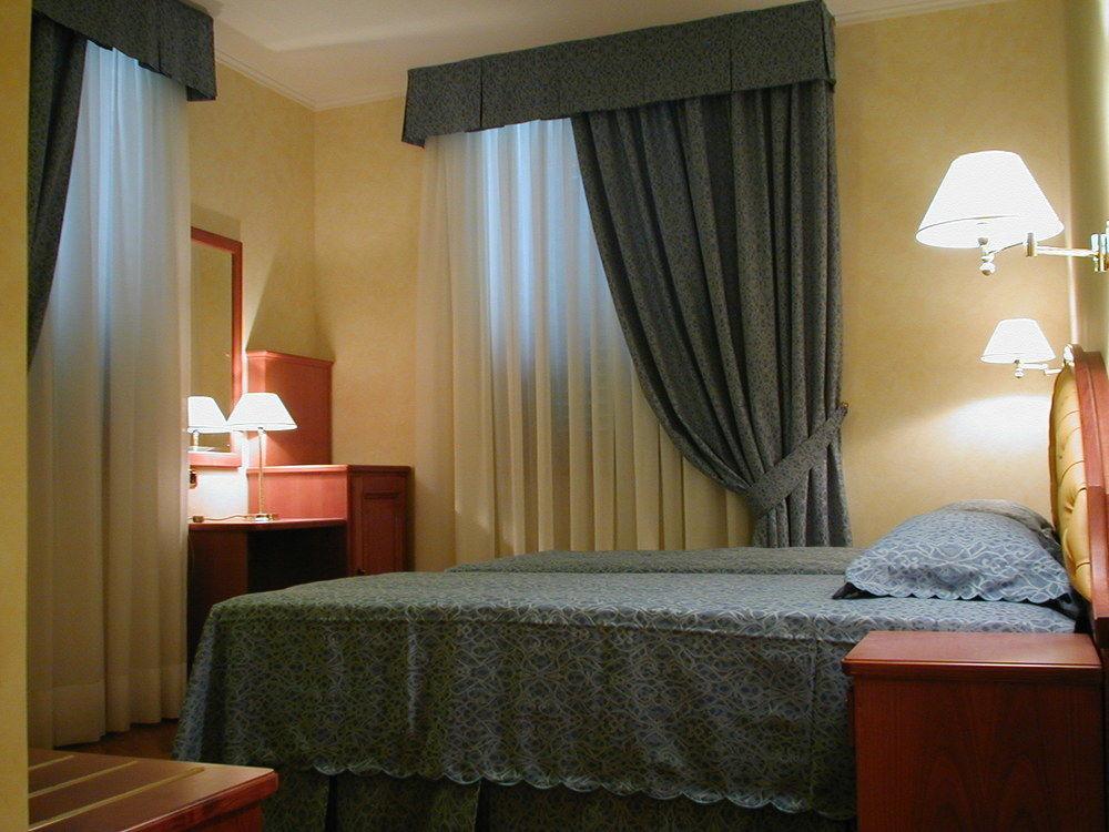 Hotel Antico Masetto Lamporecchio Buitenkant foto
