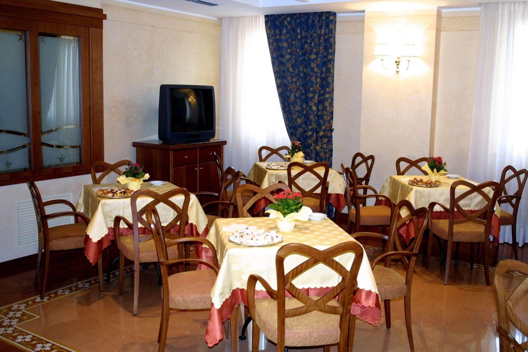 Hotel Antico Masetto Lamporecchio Restaurant foto